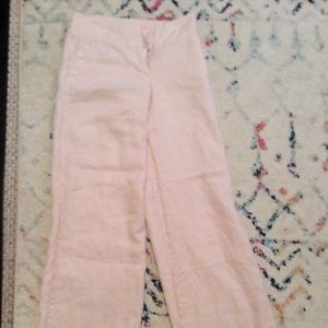 Like new straight leg 100% linen trousers. Perfect for summer!